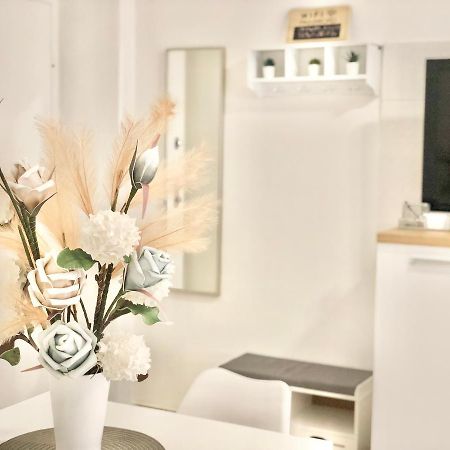 Bellini Lorenz Apartment カリアリ エクステリア 写真