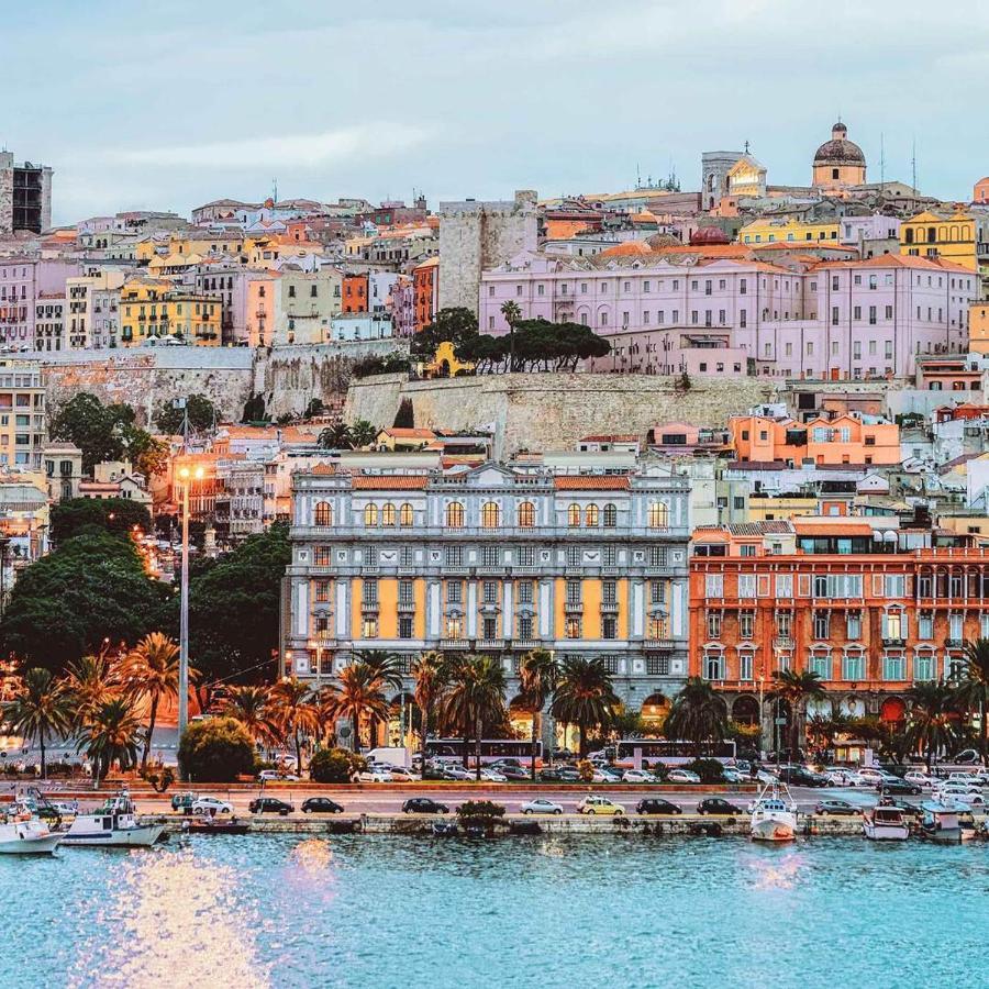 Bellini Lorenz Apartment カリアリ エクステリア 写真