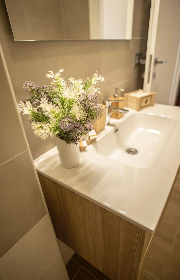Bellini Lorenz Apartment カリアリ エクステリア 写真
