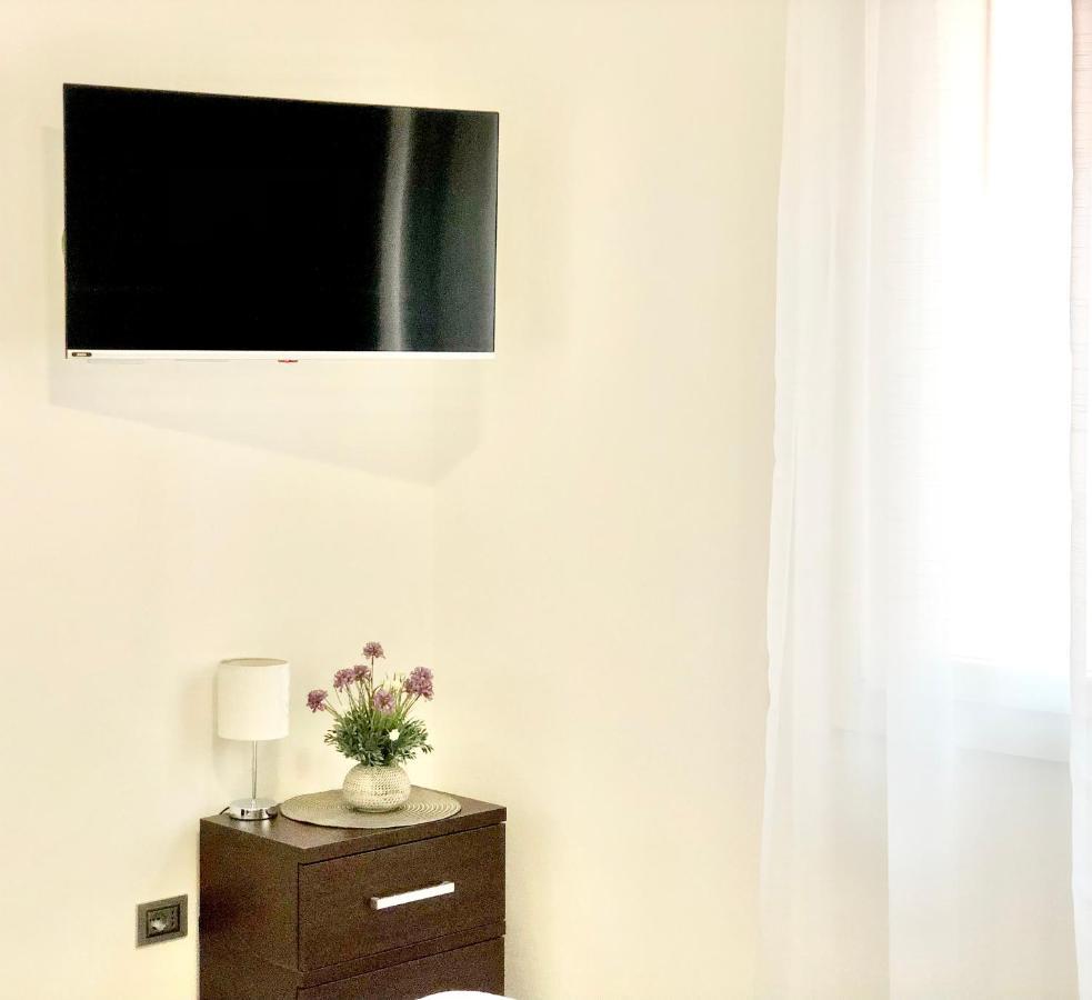 Bellini Lorenz Apartment カリアリ エクステリア 写真